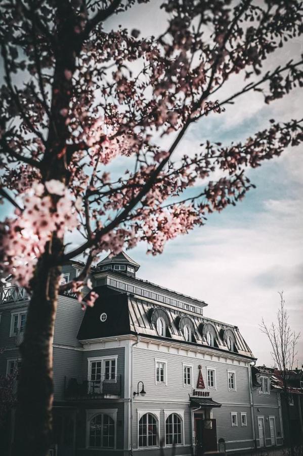 Atellet Hotell Norrtälje Exterior foto