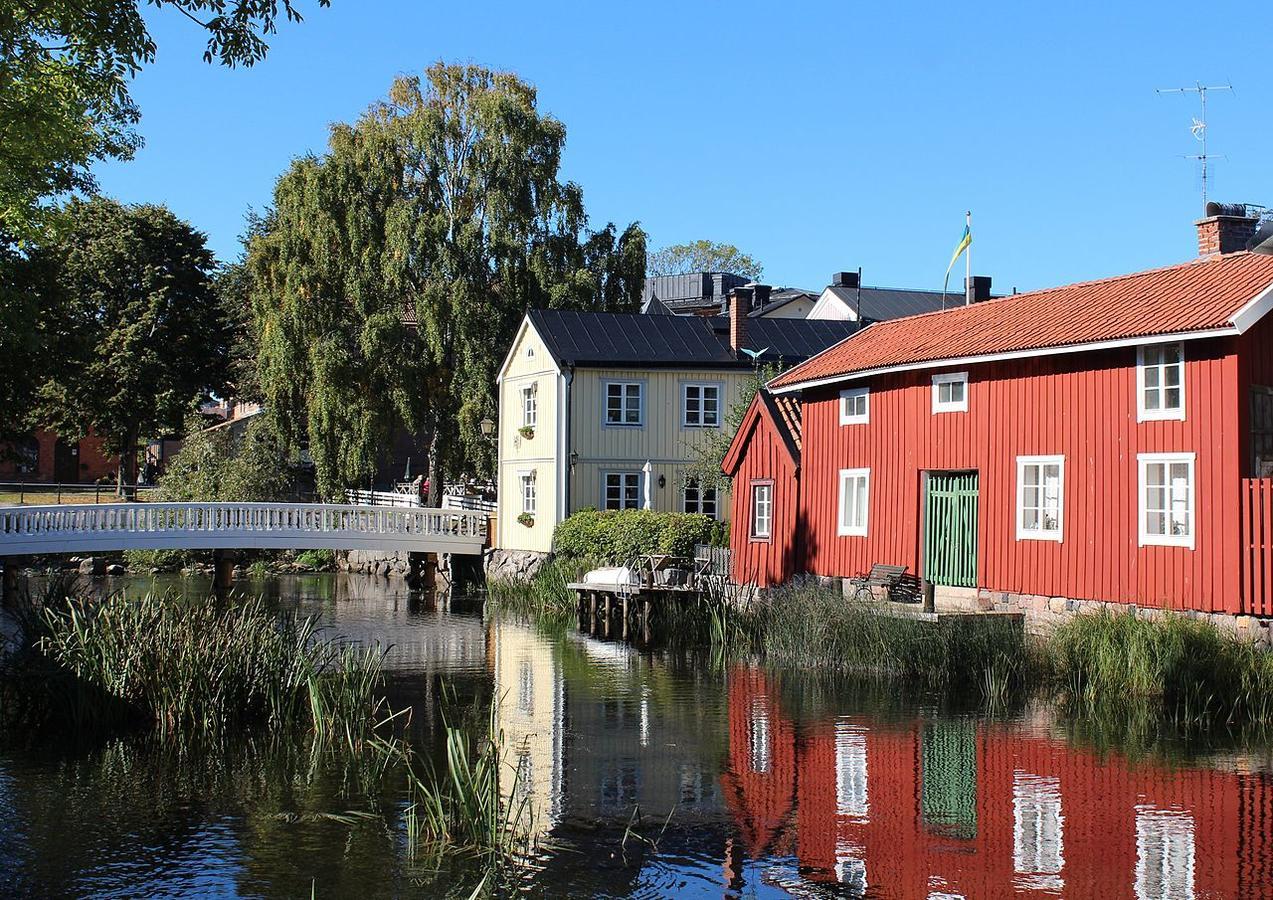 Atellet Hotell Norrtälje Exterior foto